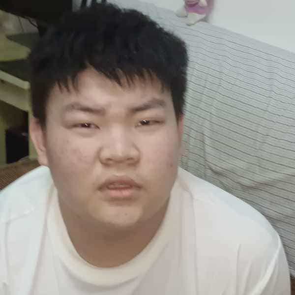 江苏20岁单身帅哥真诚找对象-铜陵征婚相亲网