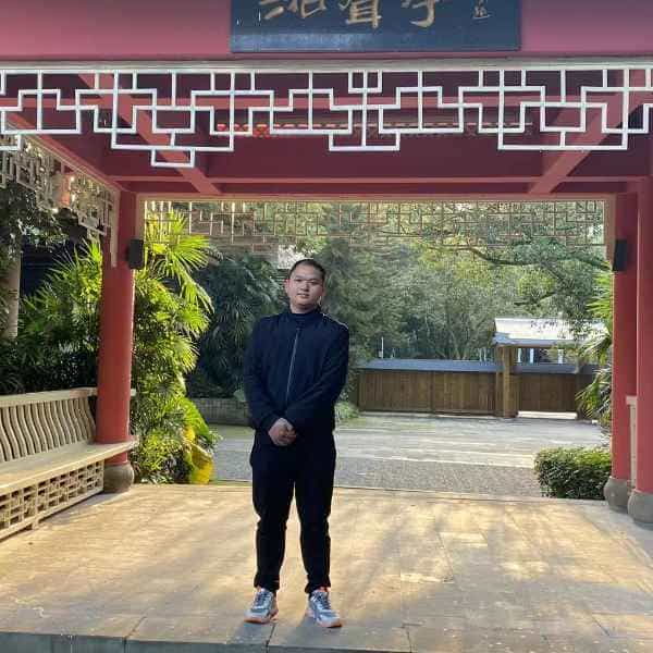 重庆30岁单身帅哥真诚找对象-铜陵征婚相亲网