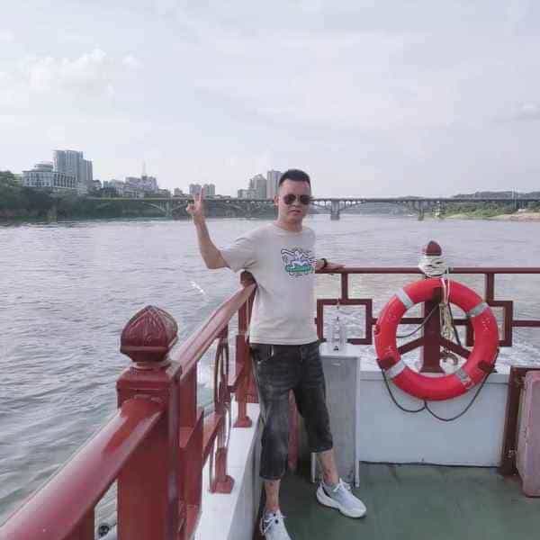 四川27岁单身帅哥真诚找对象-铜陵征婚相亲网