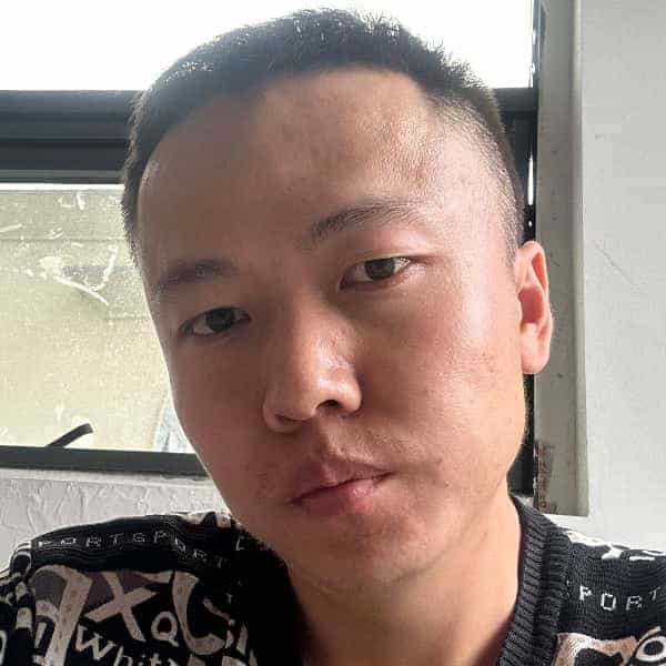 青海32岁单身帅哥真诚找对象-铜陵征婚相亲网