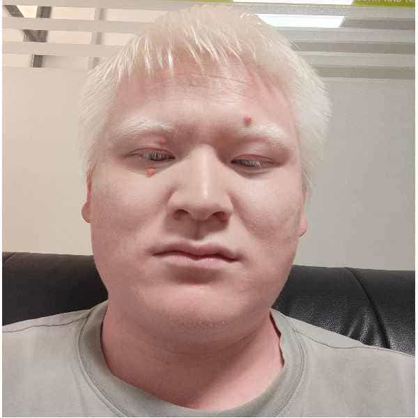30岁岁安徽单身帅哥 - 铜陵吉缘网