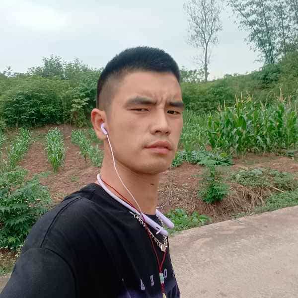 35岁岁四川单身帅哥 - 铜陵吉缘网